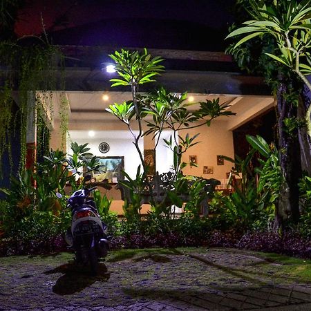 Palm Garden Bali Hotel Nusa Dua  Exterior photo